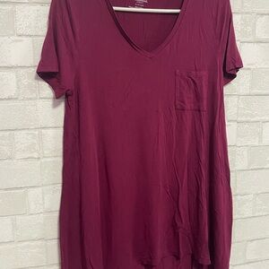 Motherhood Burgundy V-Neck Short Sleeve Tee